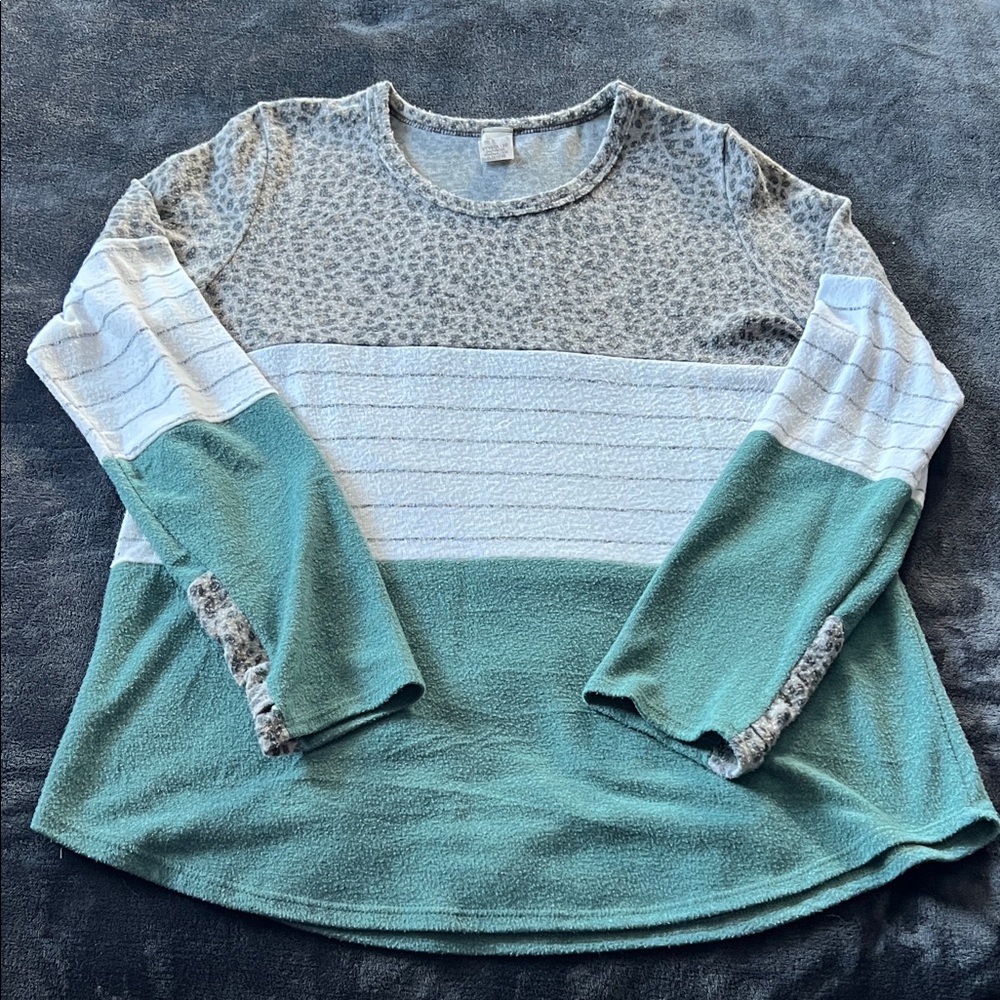Colorblock Long Sleeve Top